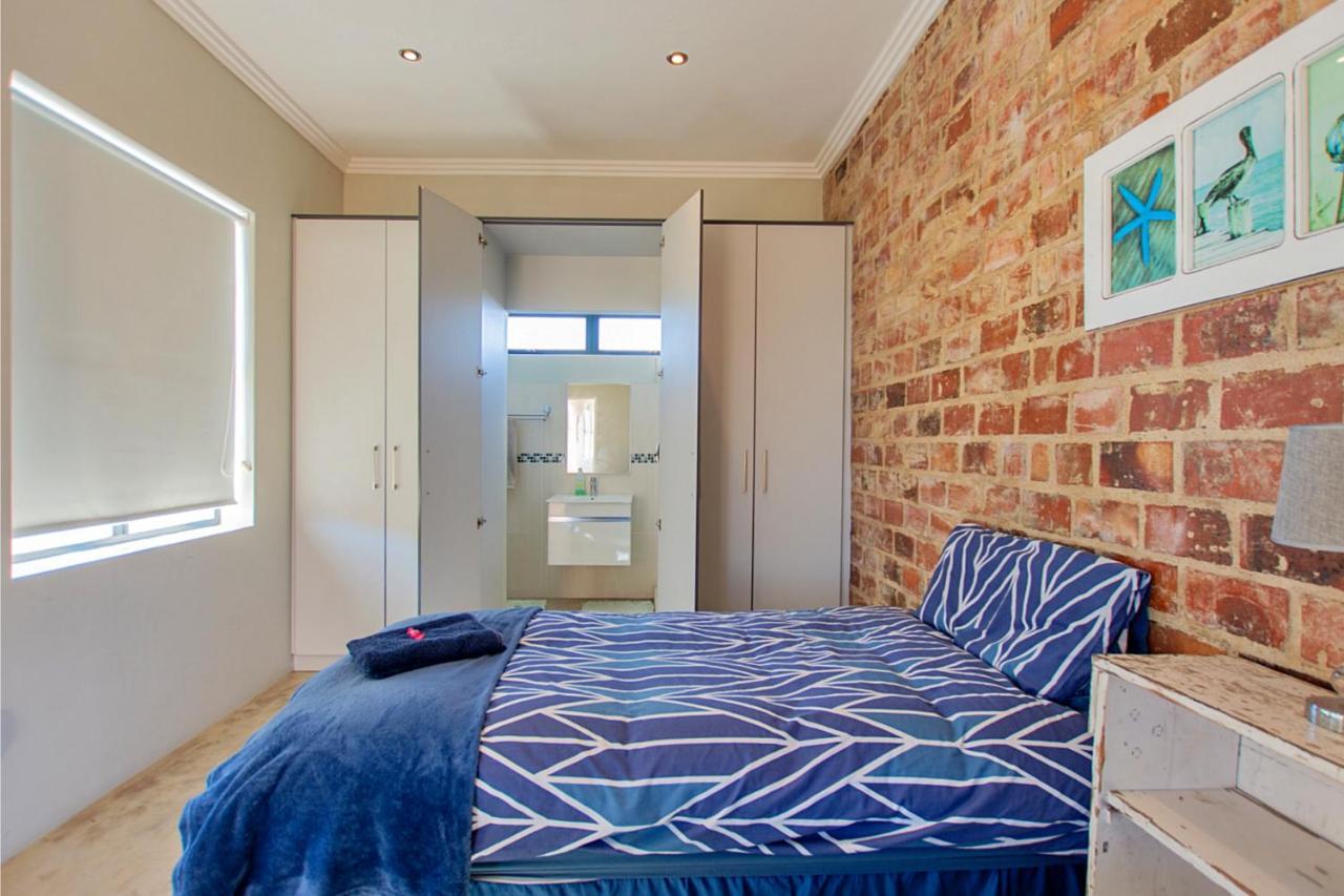 Beach Breakaway Apartment Langebaan Esterno foto